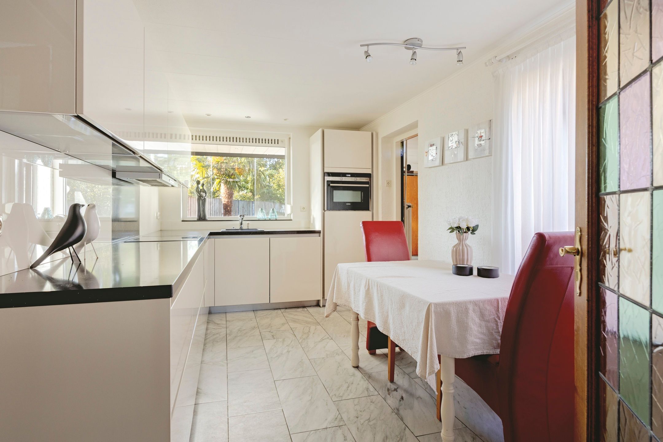 Photo 9 of Steenakkerstraat 18