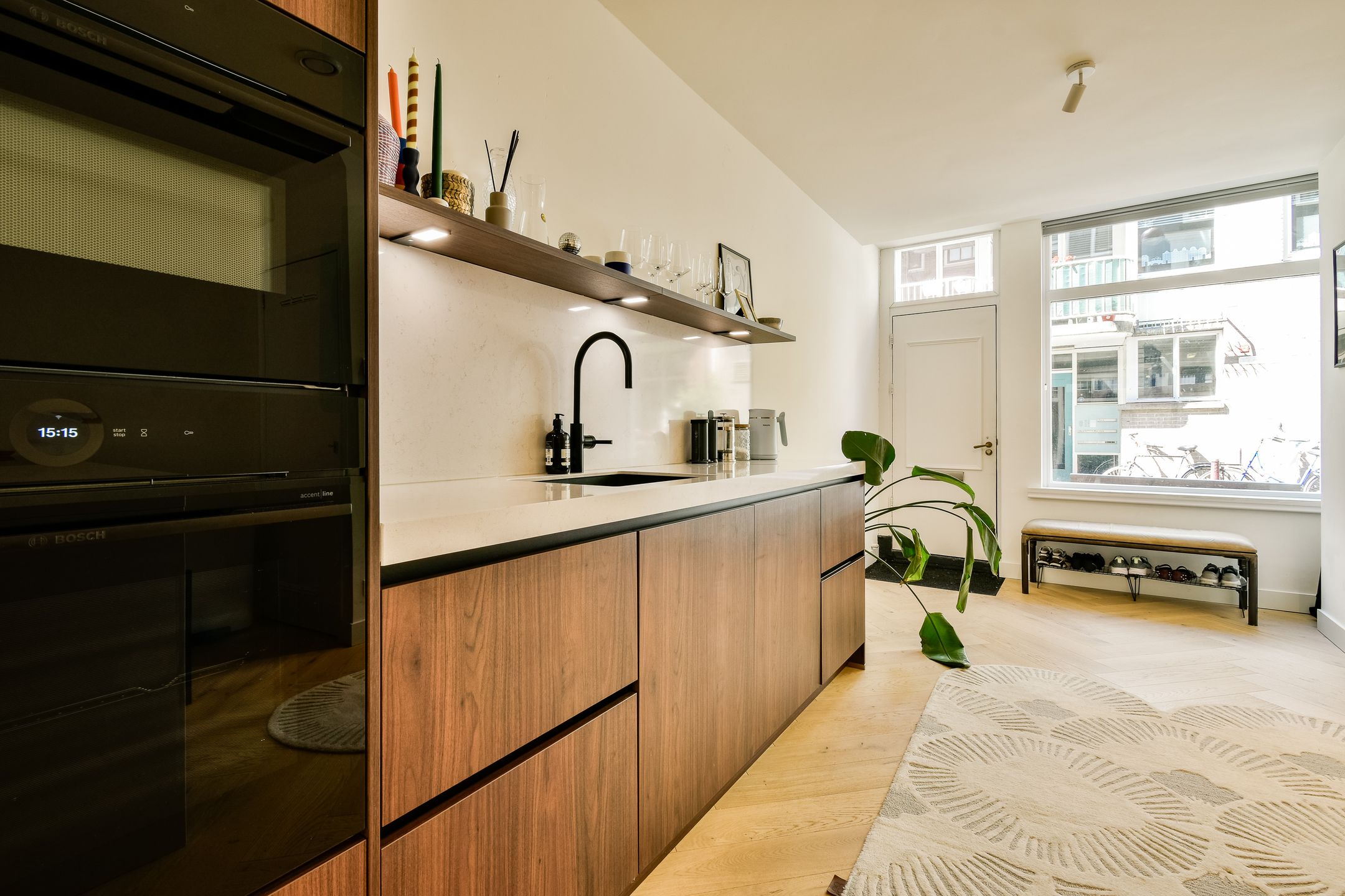 Photo 6 of Egelantiersstraat 105-A