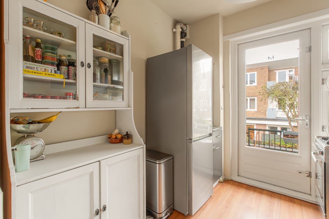 Photo 13 of Helmholtzstraat 65-1