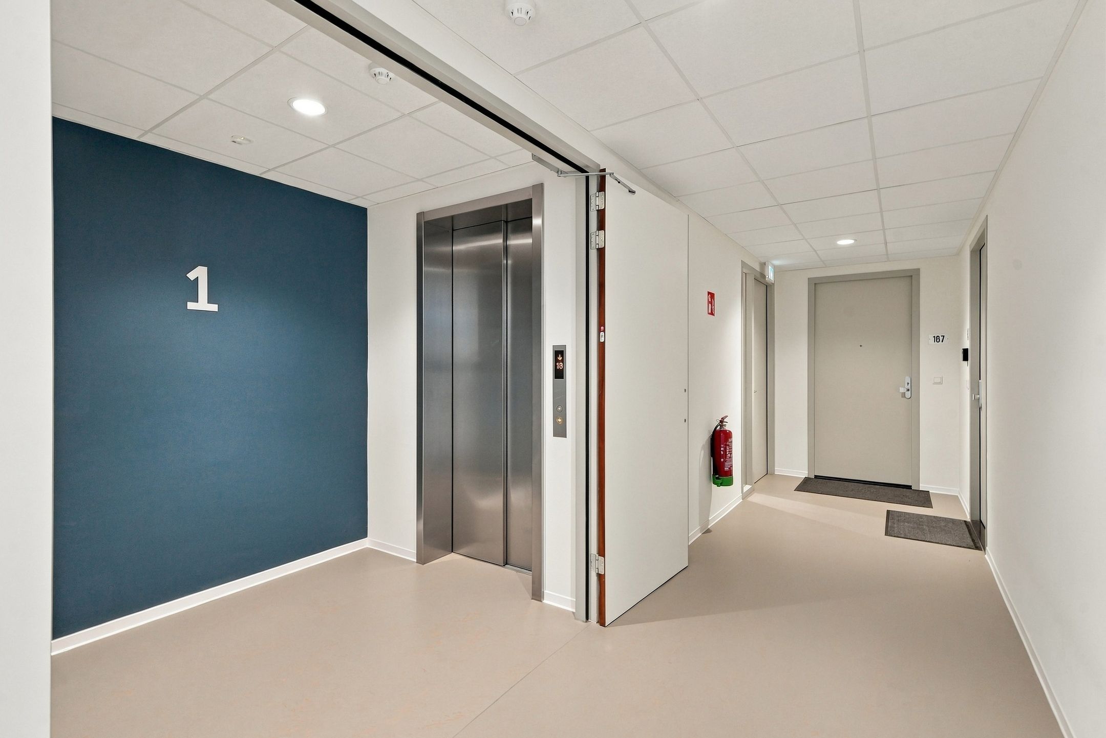 Photo 24 of Hellingbaan 167
