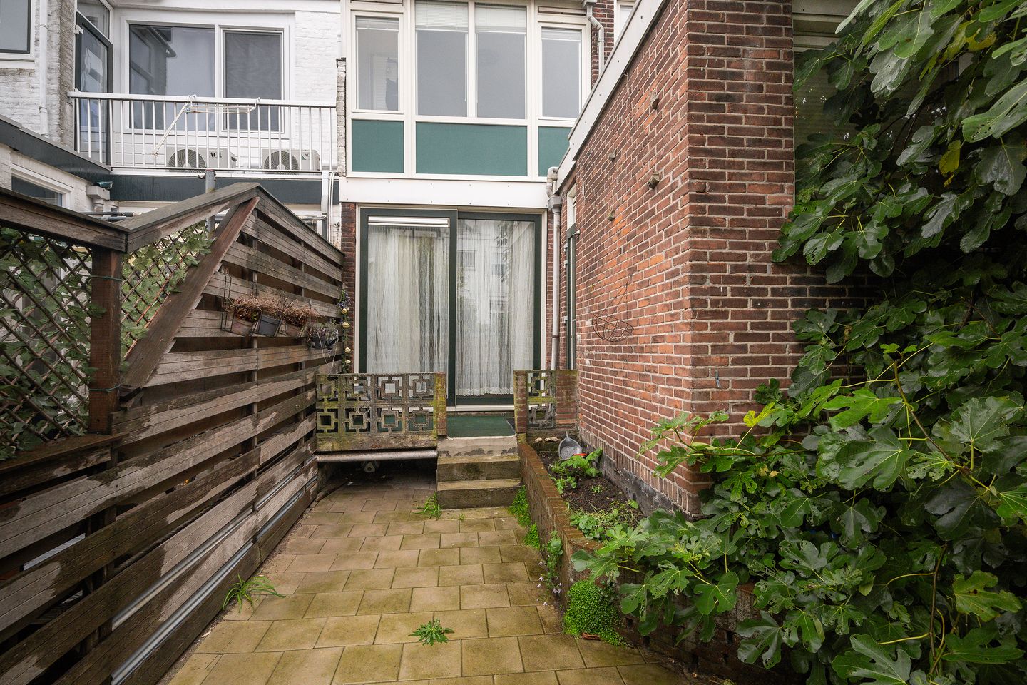 Photo 14 of Paulus Potterstraat 9