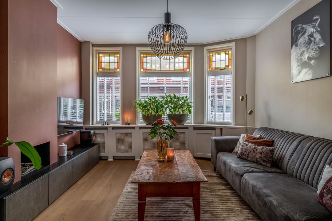 Photo 2 of Duiventorenstraat 43