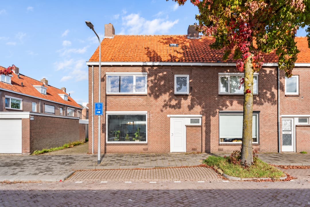 Foto 1 van Bisschop van Zoesstraat 19-B