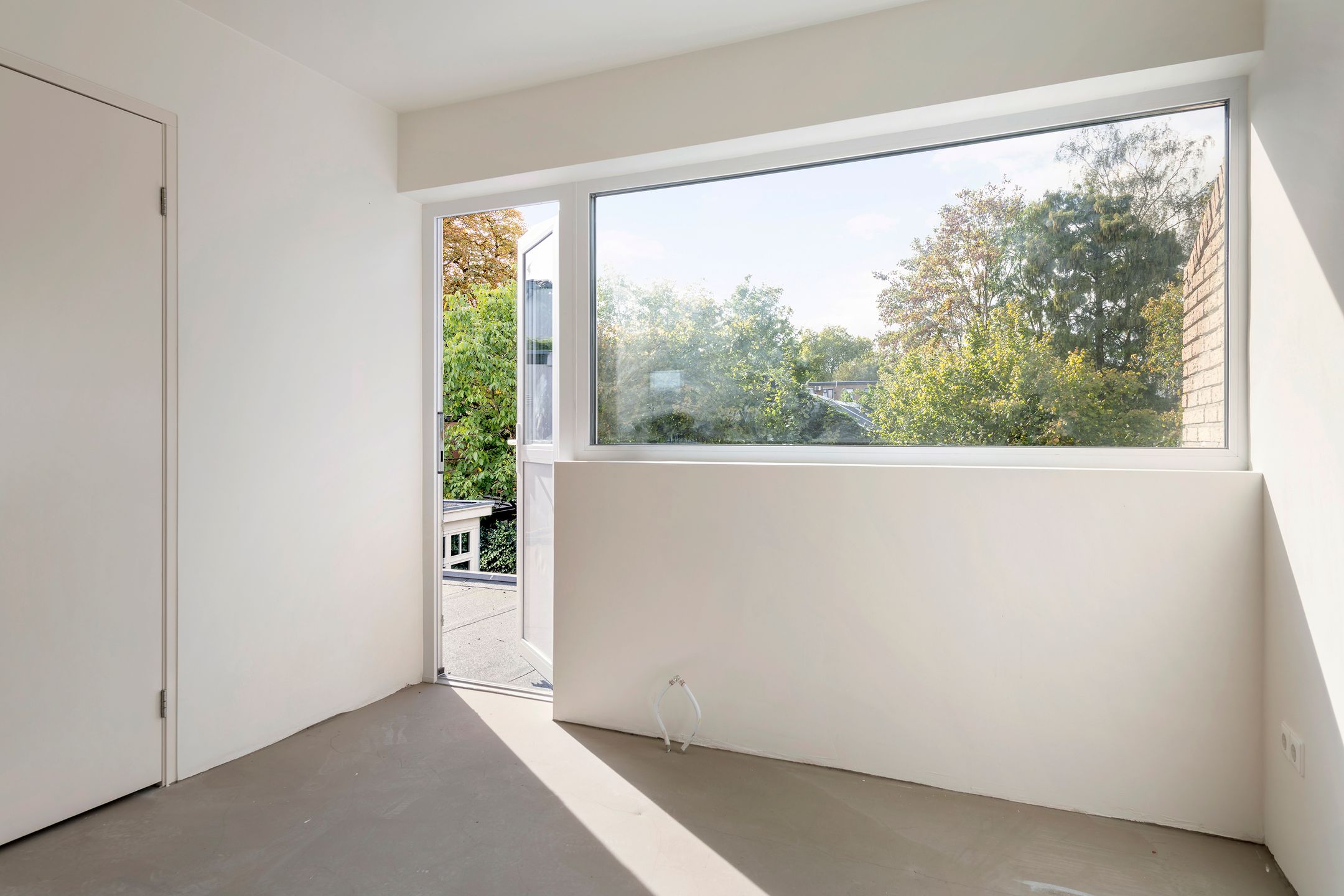 Photo 36 of Leeuwenstraat 2