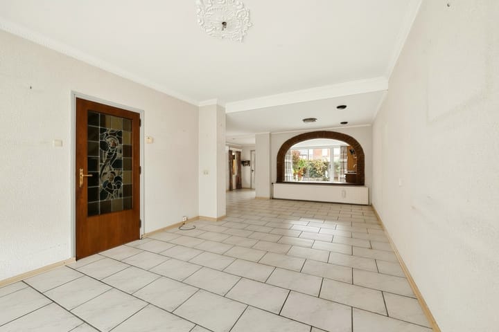 Photo 3 of Begoniastraat 58