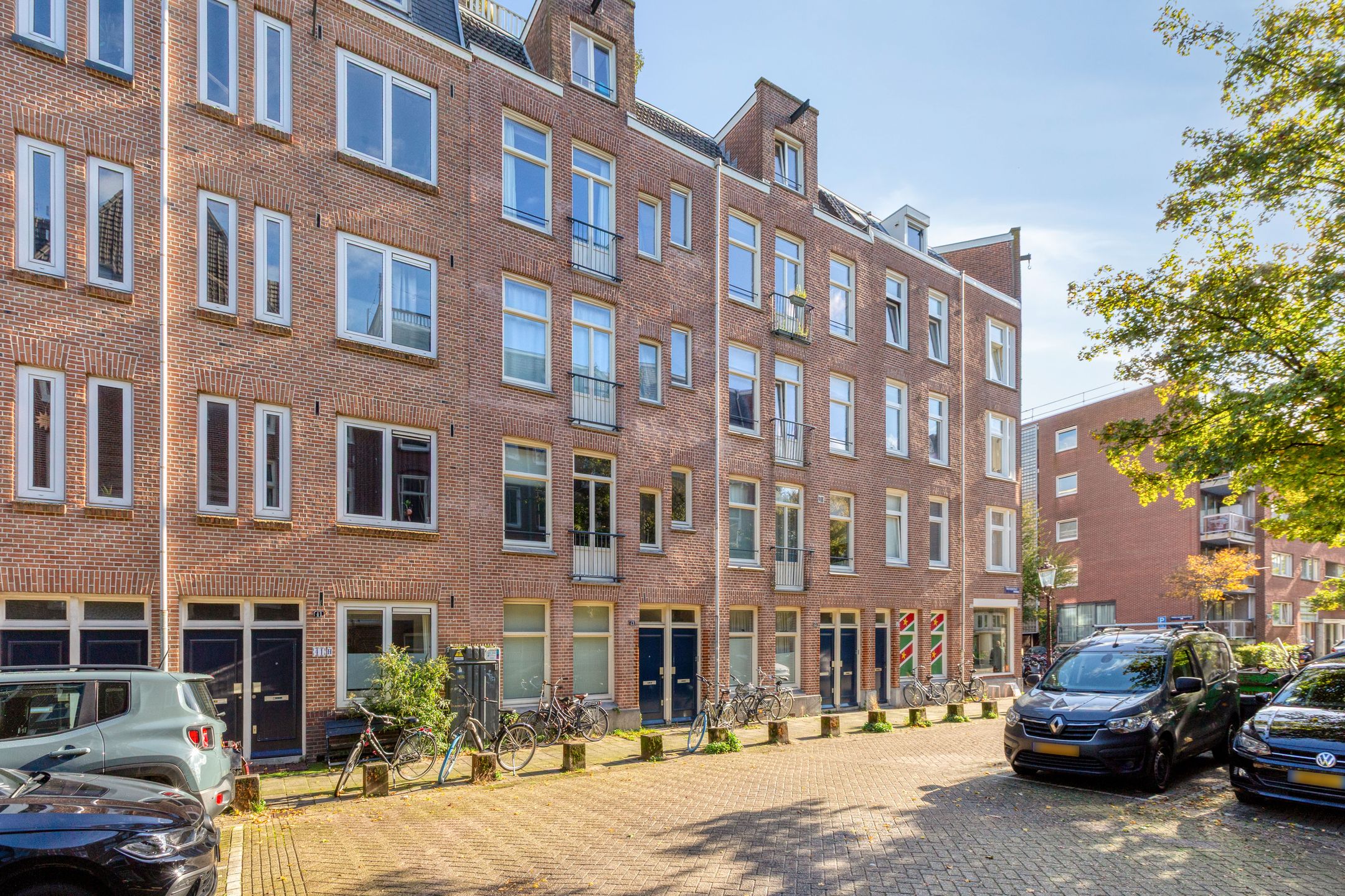 Photo 21 of Van Bossestraat 43-3