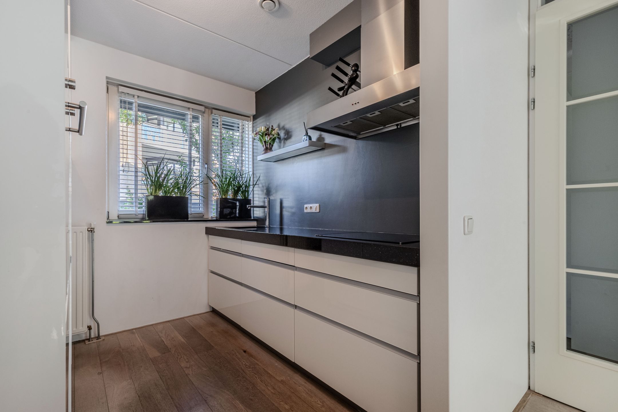 Photo 12 of Capellestraat 120