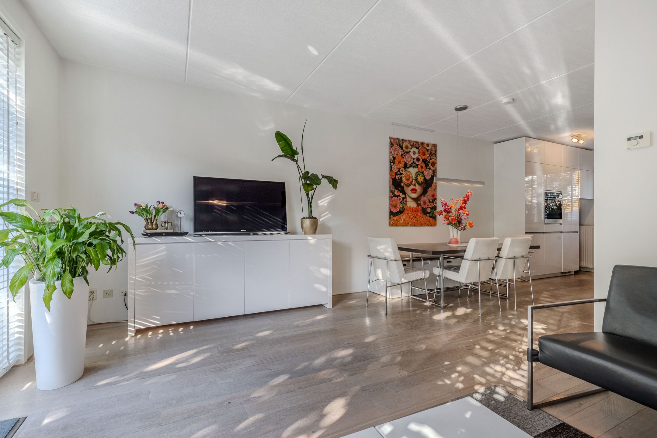 Photo 9 of Capellestraat 120