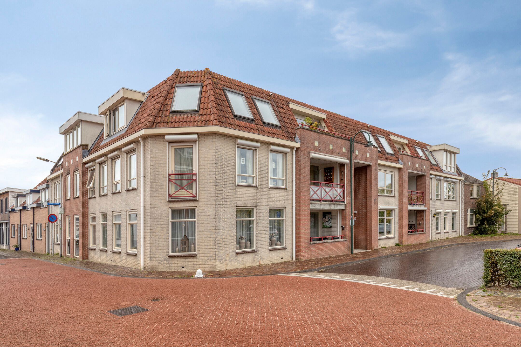 Photo 30 of Marktplein 1-D