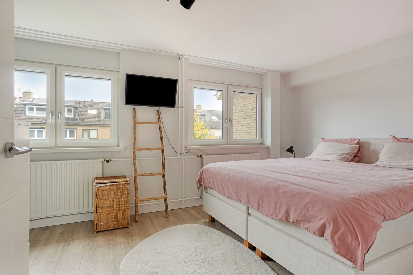 Photo 20 of Rossinistraat 14