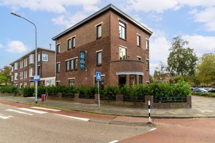 Foto 2 van van Arembergelaan 2-A