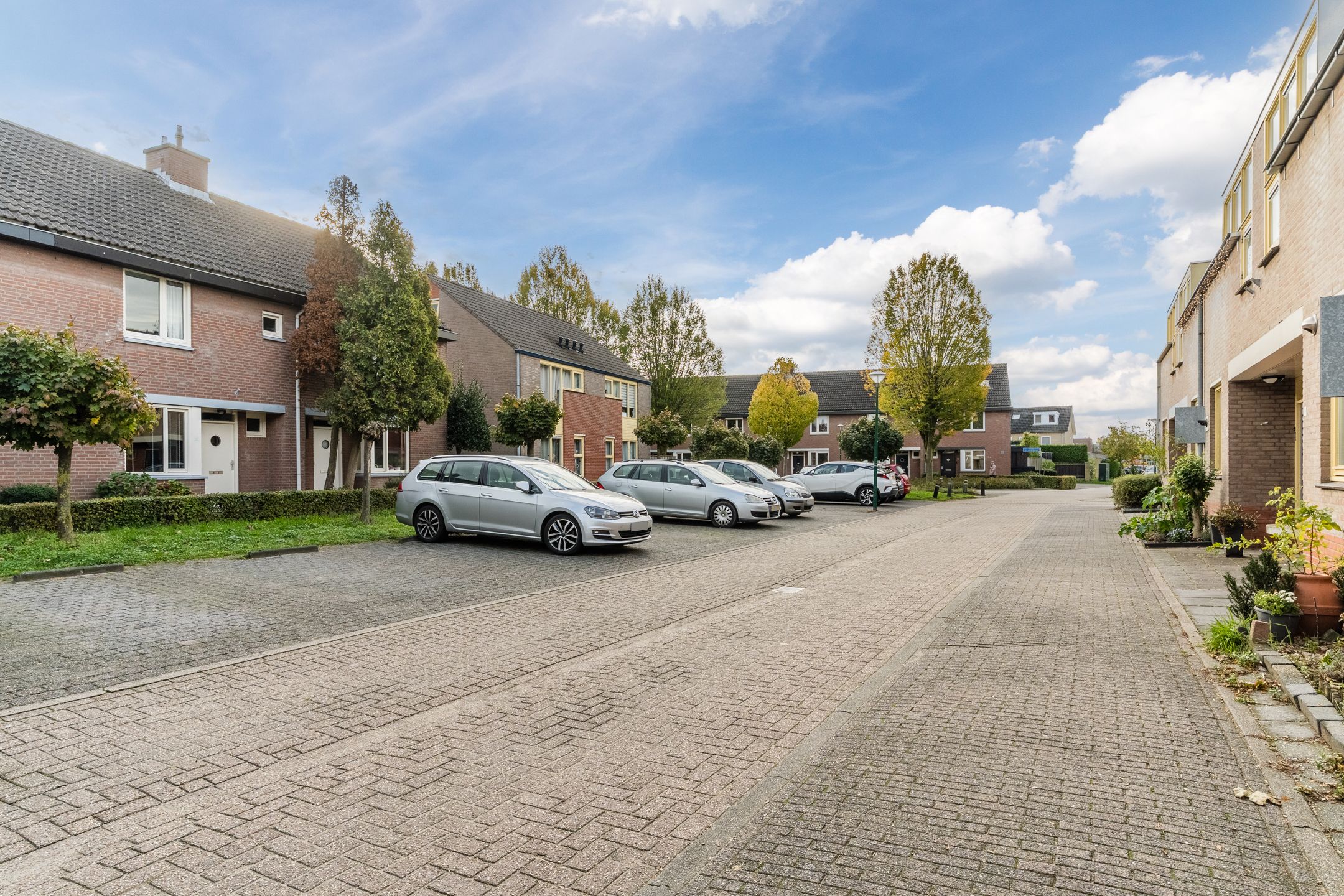 Photo 42 of Abt Neefsstraat 19
