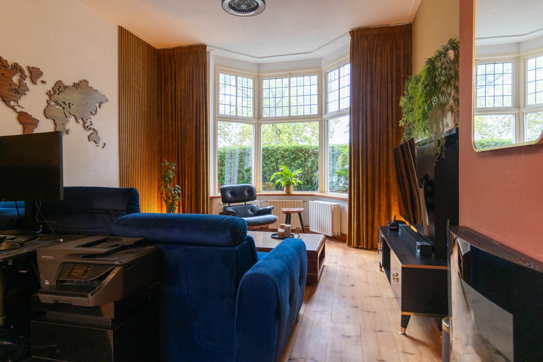 Photo 22 of Spoorstraat 122