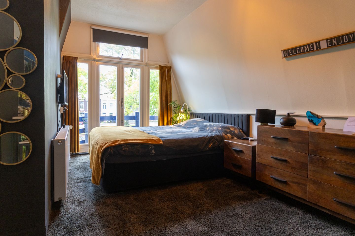 Photo 49 of Spoorstraat 122