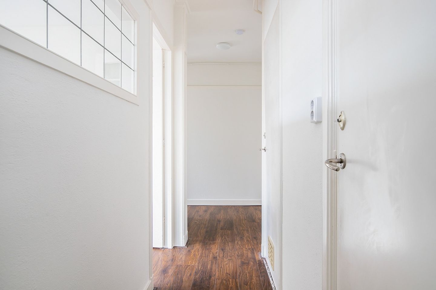 Photo 10 of Loeffstraat 12-B02
