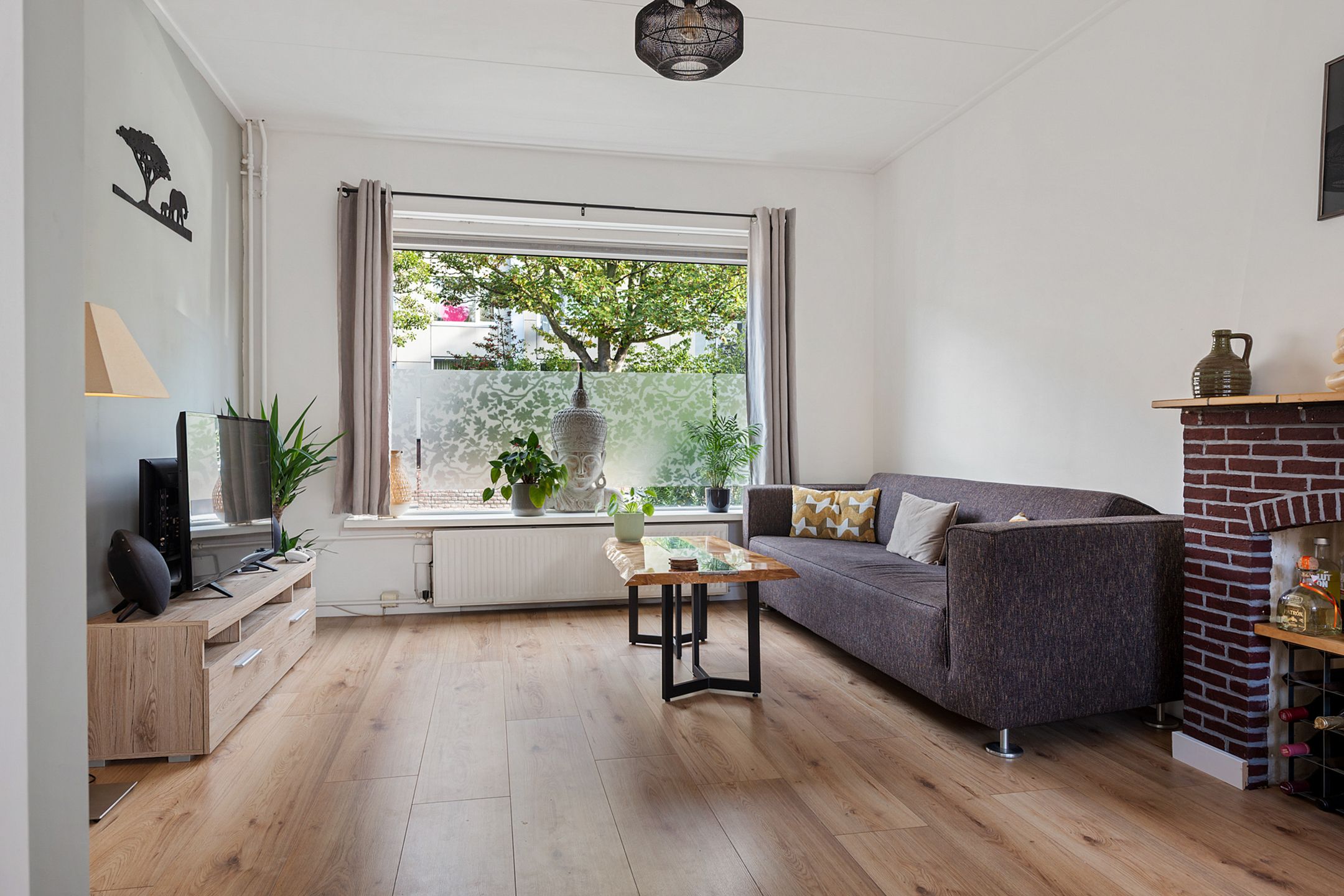 Photo 6 of Bremmersstraat 12