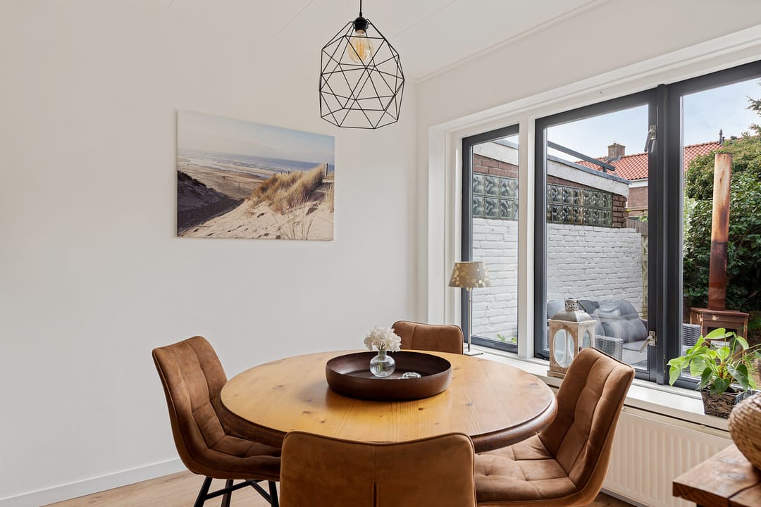 Photo 17 of Bremmersstraat 12