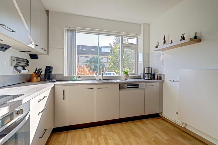 Foto 4 van Staringlaan 30