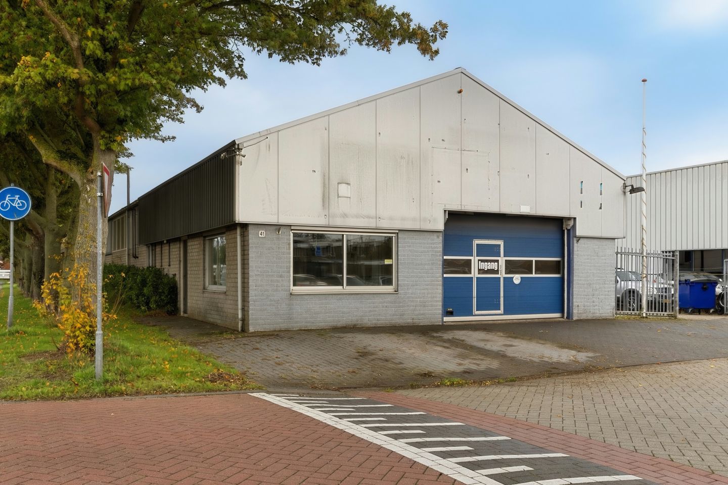 Bekijk foto 2 van Vlaardingenstraat 41