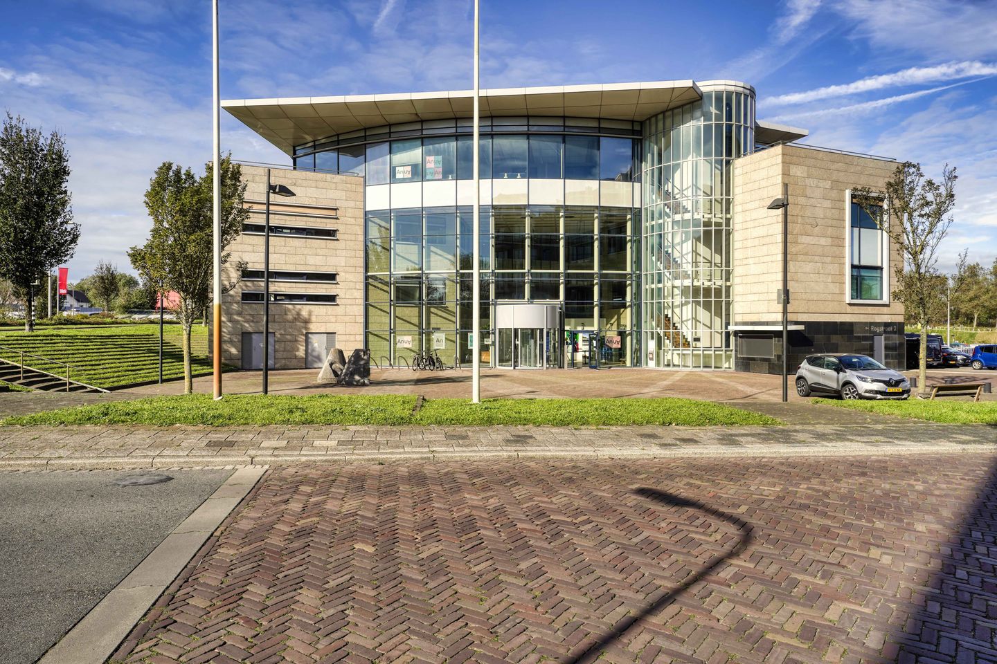 Bekijk foto 1 van Rogstraat 2