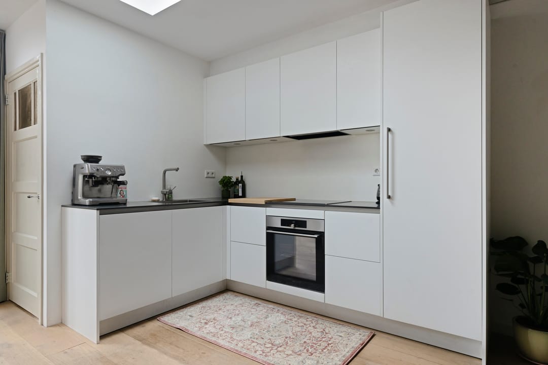 Photo 11 of Paulus Potterstraat 14