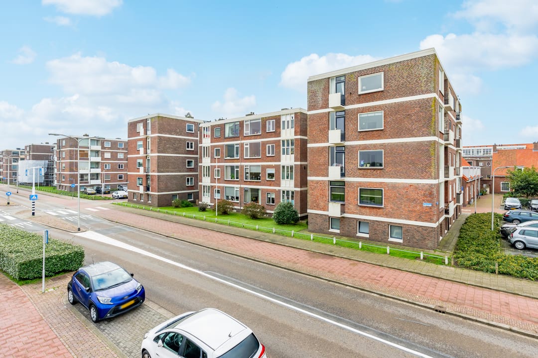 Foto 43 van Rijnmond 46