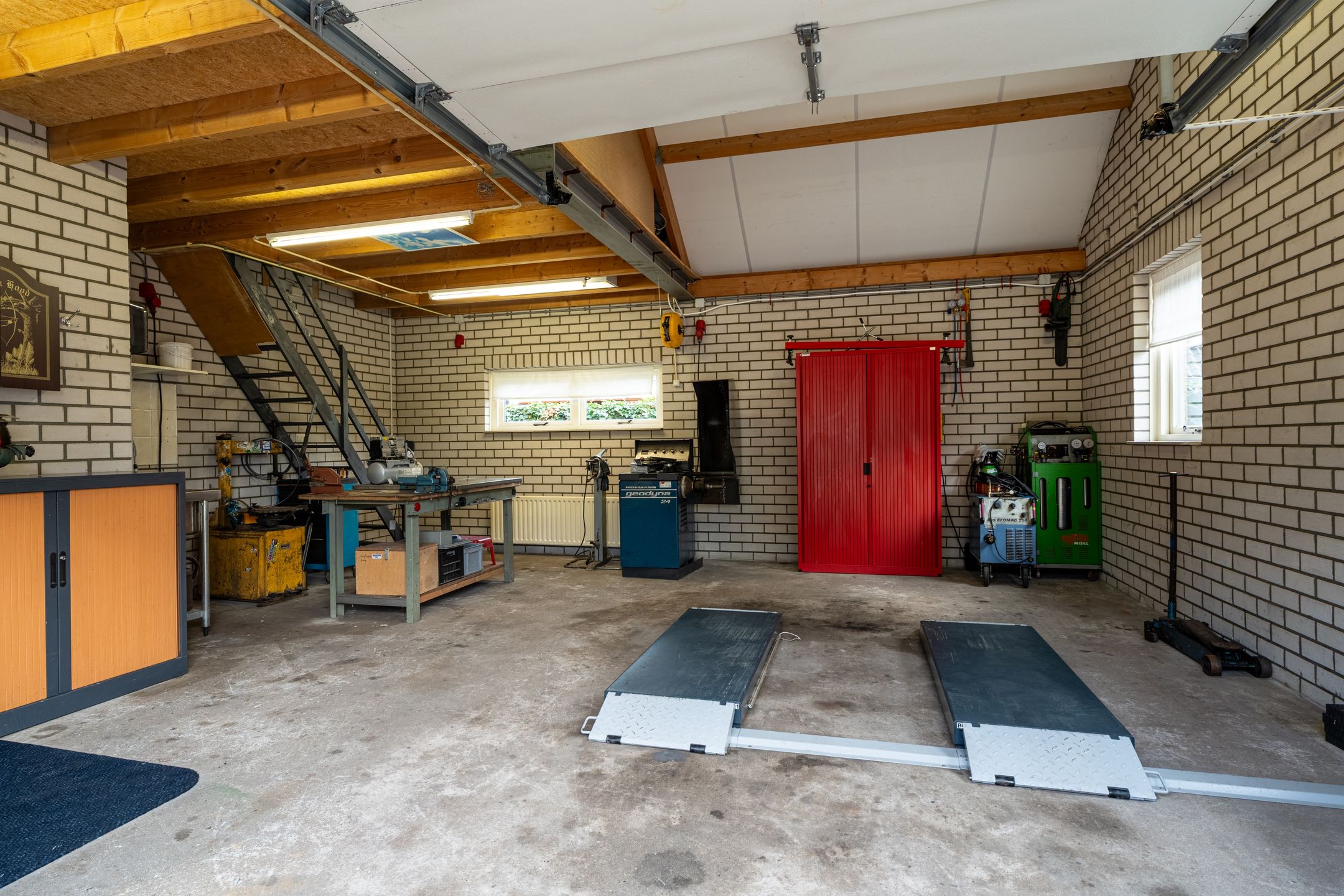 Photo 27 of Schoolstraat 46