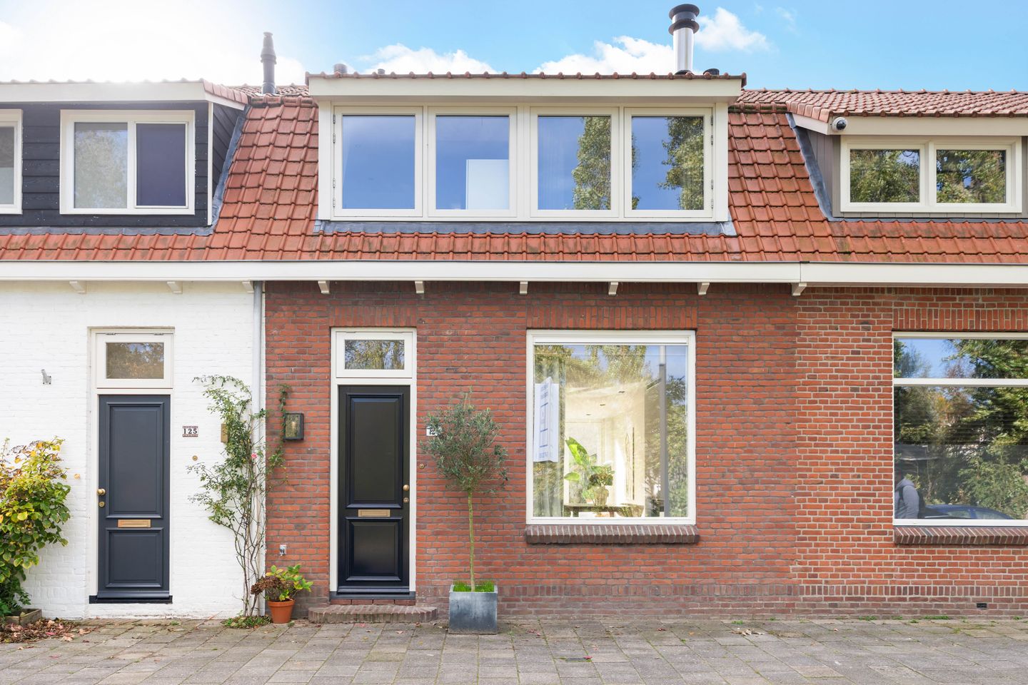 Photo 80 of Voorhout 123