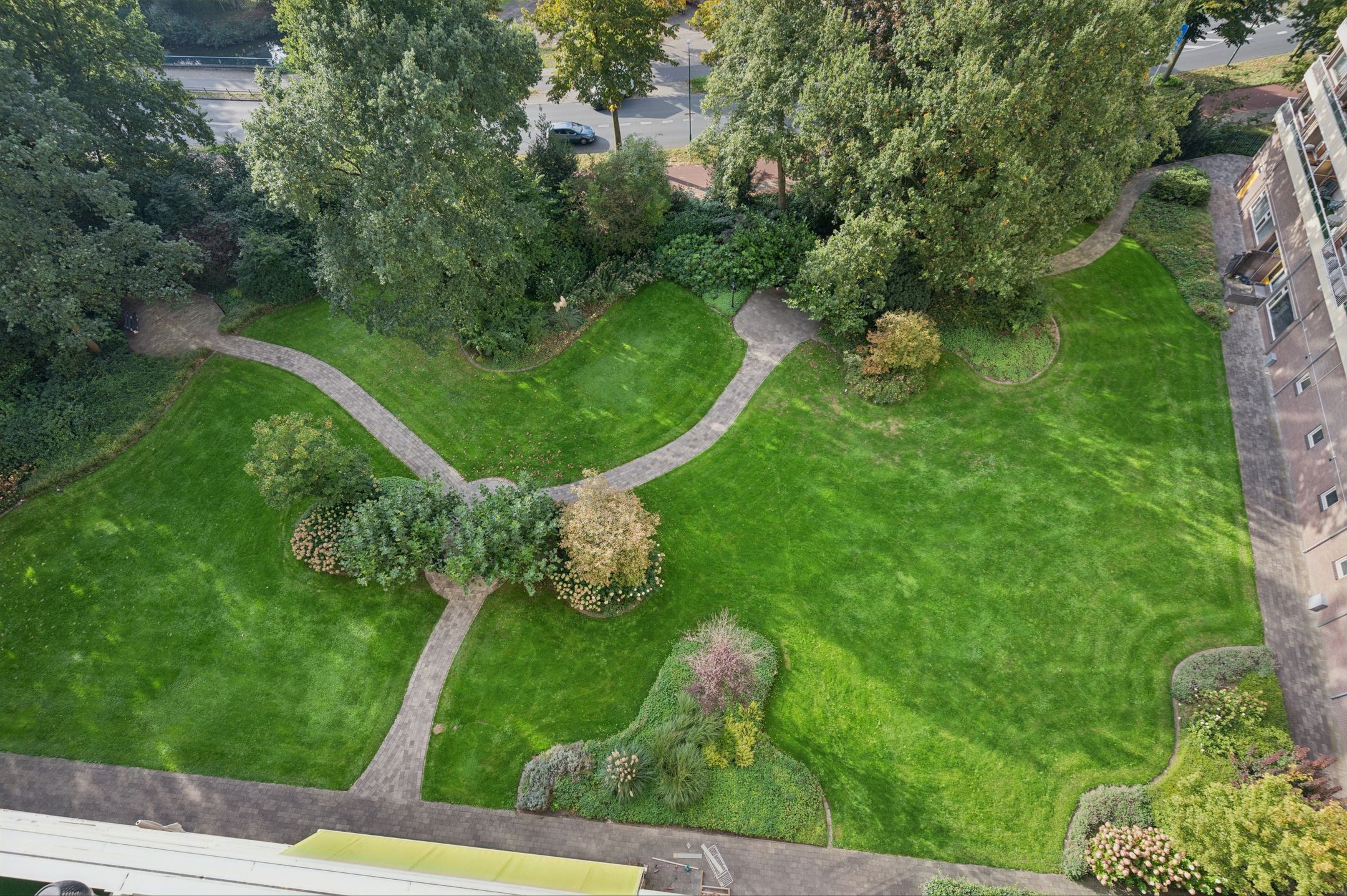 Photo 21 of Prins Willem-Alexanderpark 441