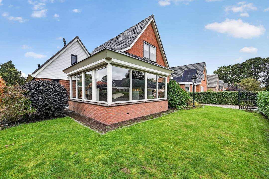 Photo 46 of De Metten 10