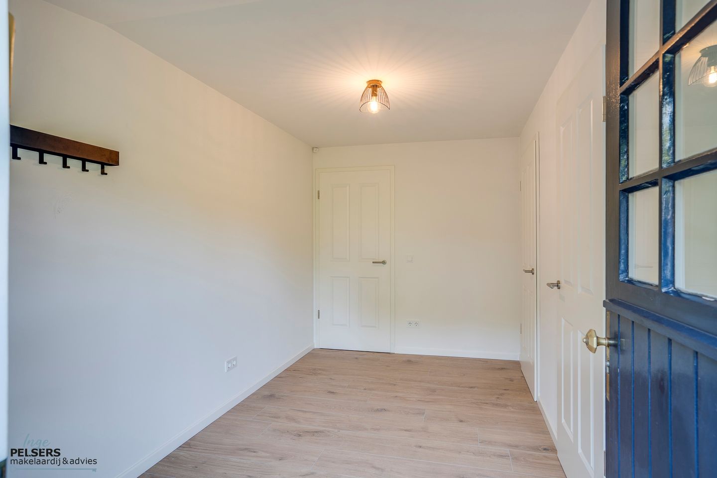 Photo 10 of Sint Jorisstraat 30