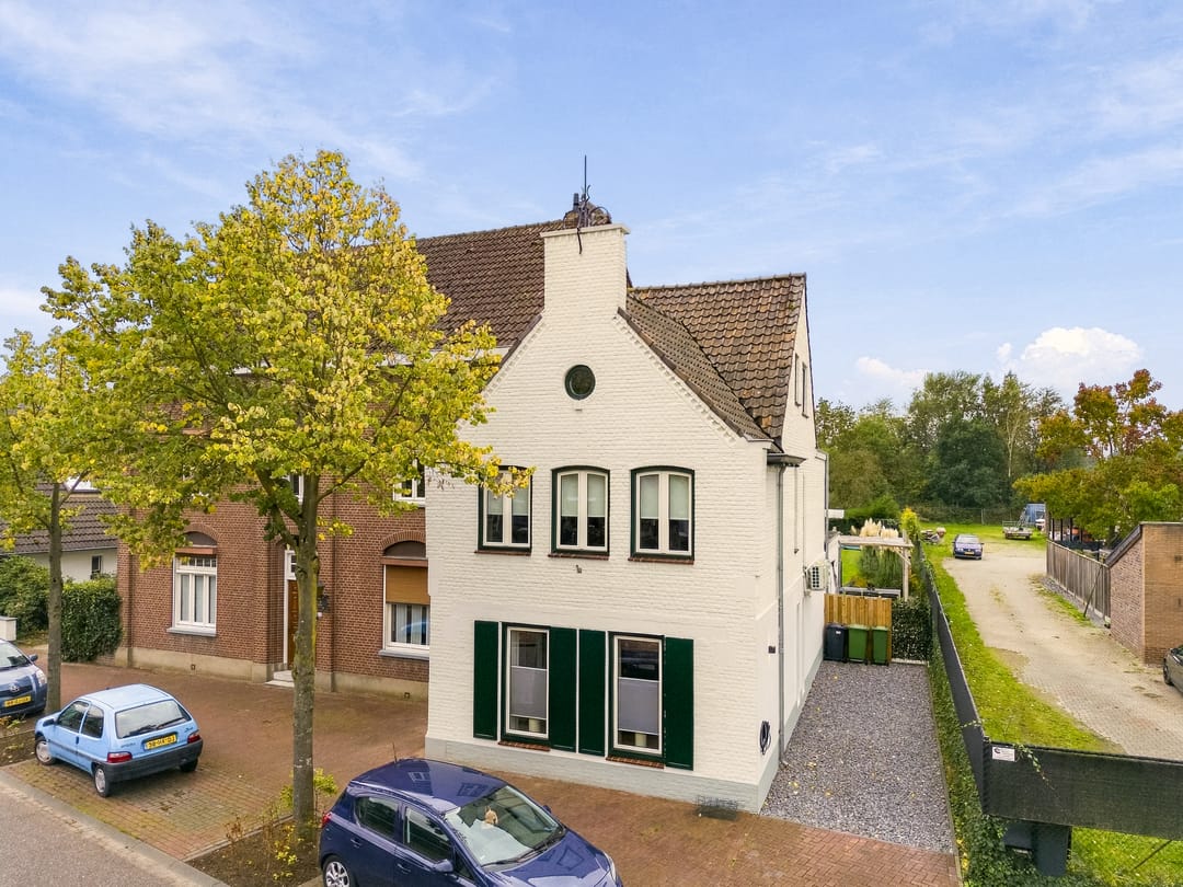 Photo 43 of Hoofdstraat 56